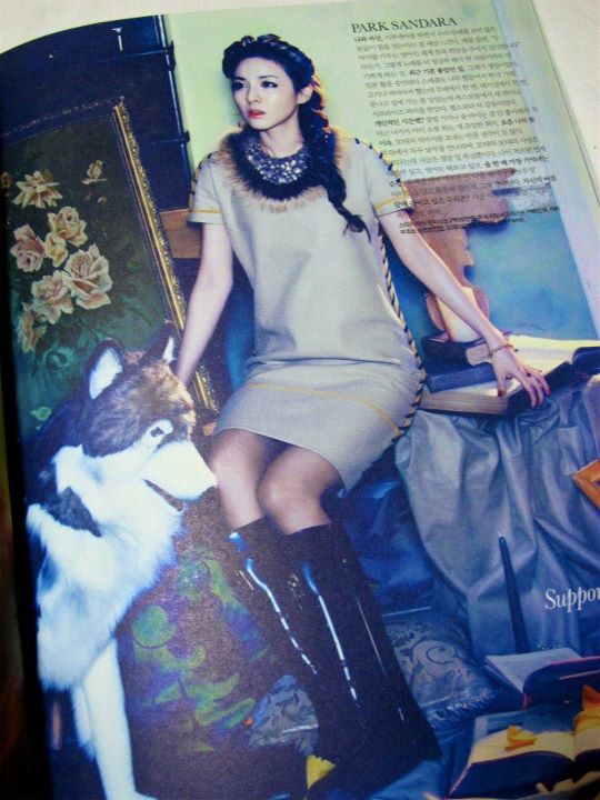 [Scans] 2NE1 in ELLE Korea Magazine (DEC 2011) 103